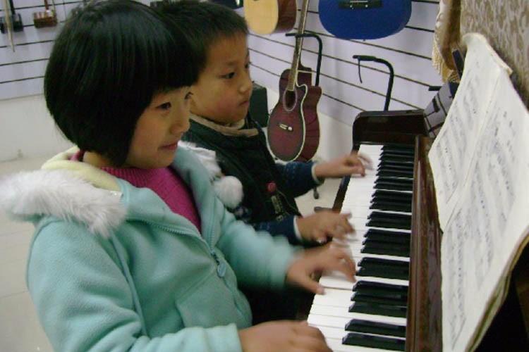 济宁钢琴培训练习